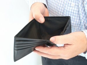 Ušetřil 100 tisíc na provizi. Chyba ho stála 0,5 mil. Ušetřil 100 tisíc na provizi. Chyba ho stála 0,5 mil.