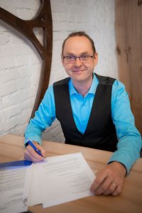 Realitní makléř Pavel Šmíd